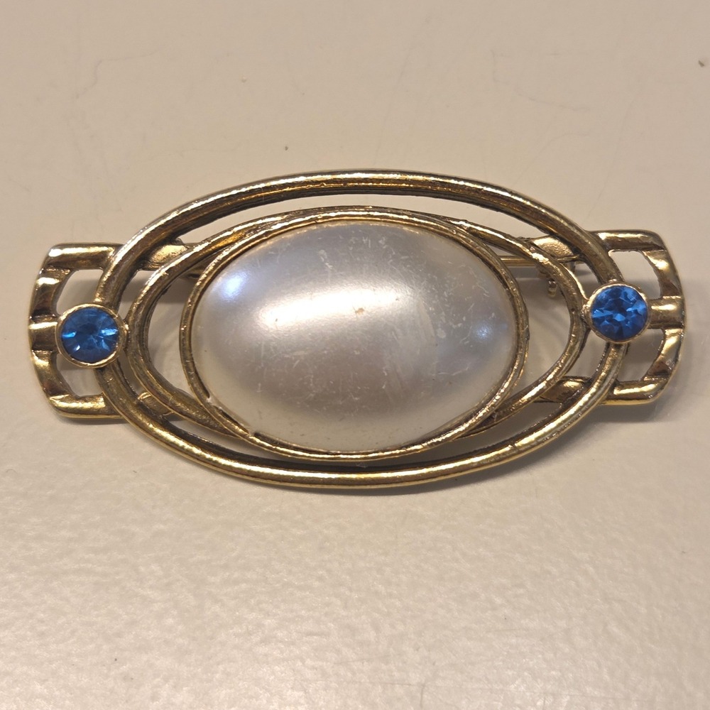 Vintage Gold Tone Brooch Oval Faux Pearl Blue Rhinestone Accent‎ Pin Women AS IS
